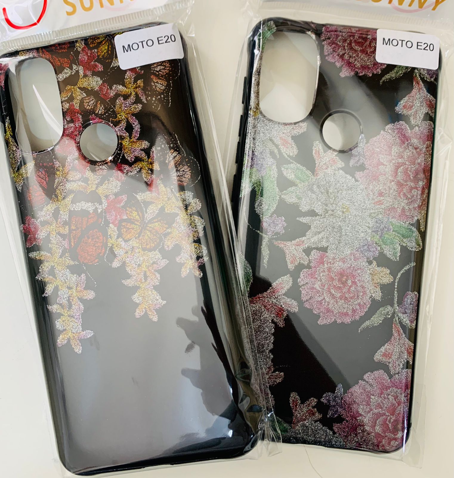 Capa Desenhada Feminino Motorola E20  - Capinhas para Celular - Central - unidade    Cod. CP DESENHADA MT E20 